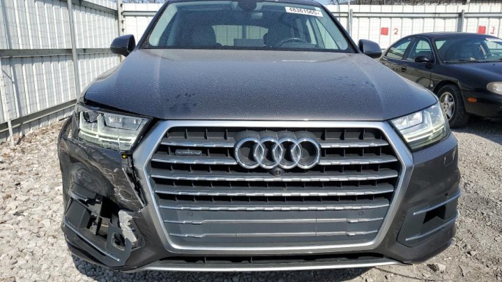 Audi Q7  2018