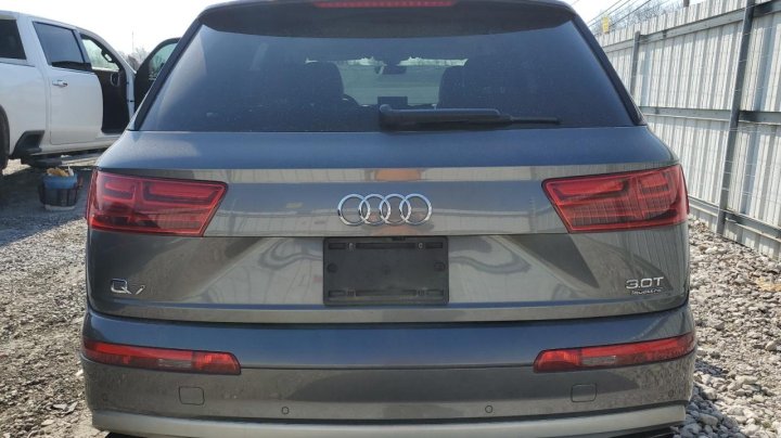 Audi Q7  2018