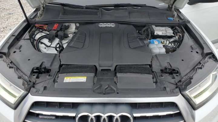 Audi Q7 PREMIUM 2017