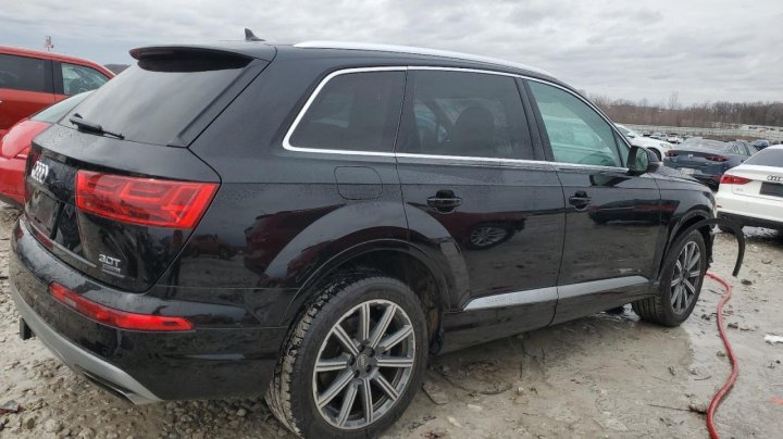 Audi Q7  2018