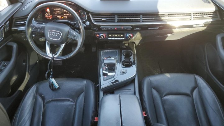 Audi Q7  2017