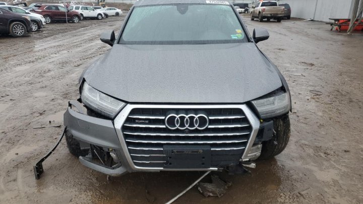 Audi Q7  2017