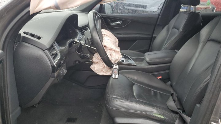 Audi Q7  2017