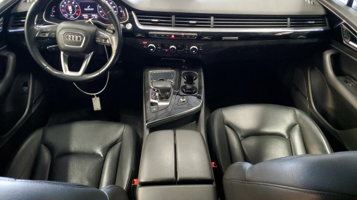 Audi Q7  2019