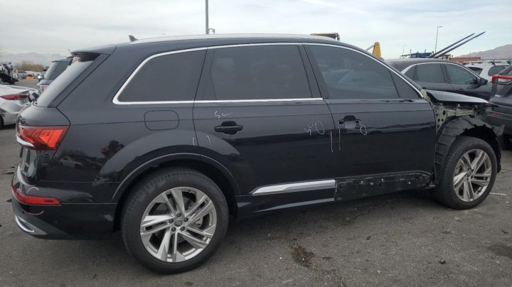 Audi Q7 PREMIUM 2021
