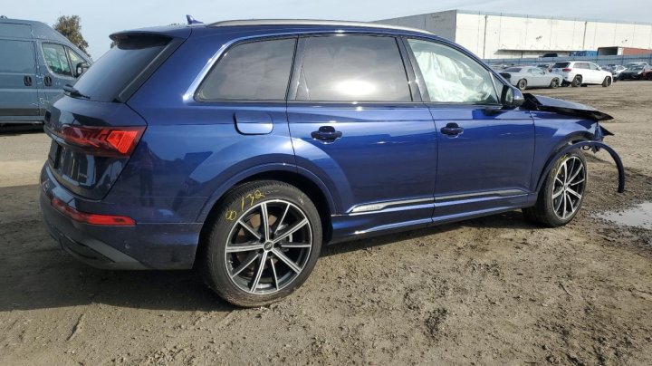 Audi Q7 PRESTIGE 2022
