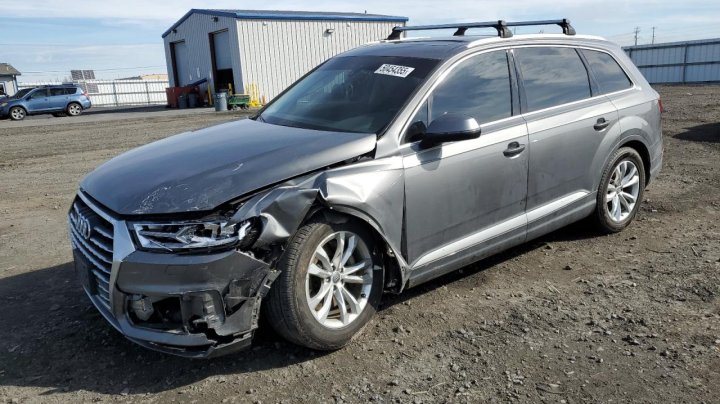 Audi Q7  2017