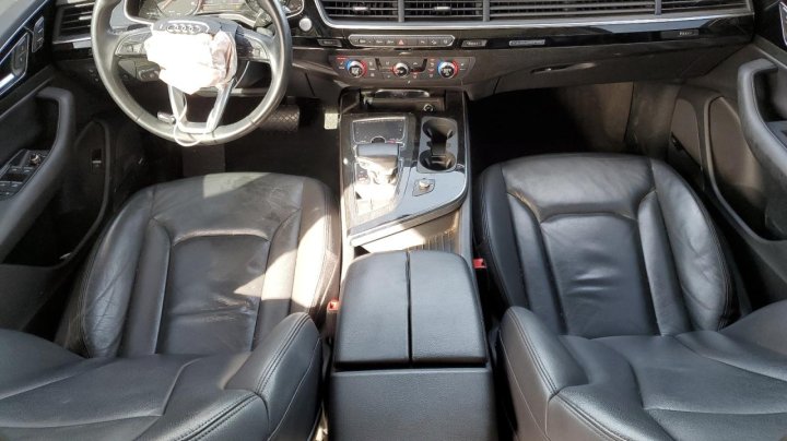 Audi Q7  2017