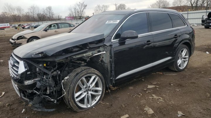 Audi Q7  2017