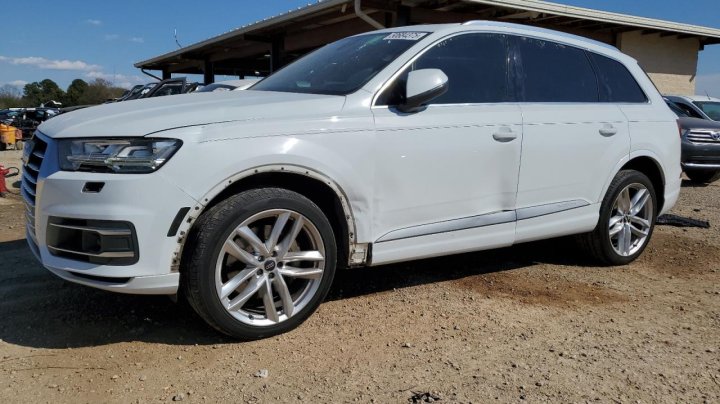 Audi Q7  2017