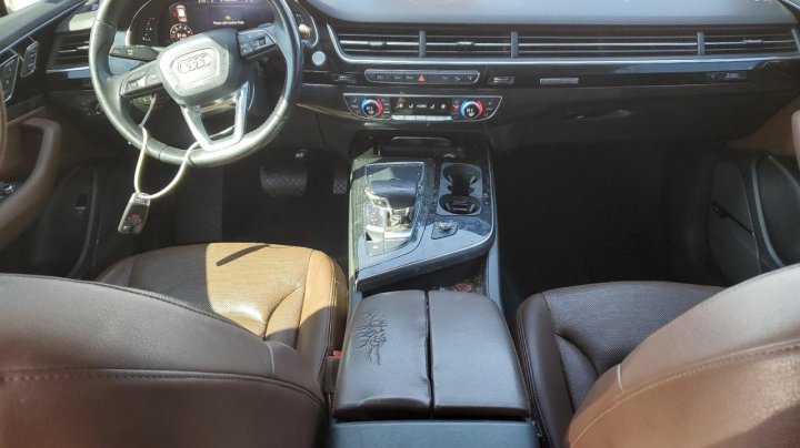 Audi Q7  2017