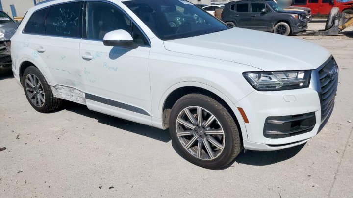 Audi Q7  2017