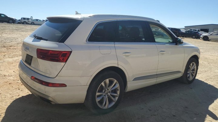 Audi Q7 PREMIUM 2019