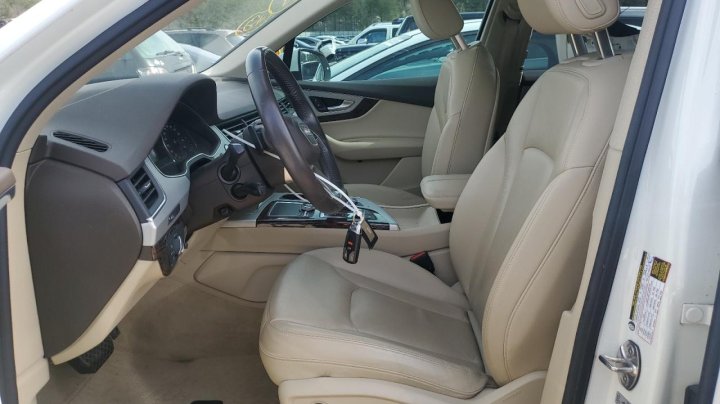 Audi Q7 PREMIUM 2019