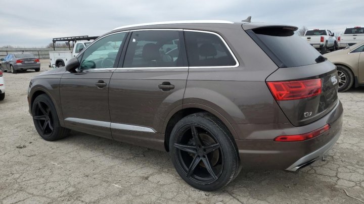 Audi Q7  2017
