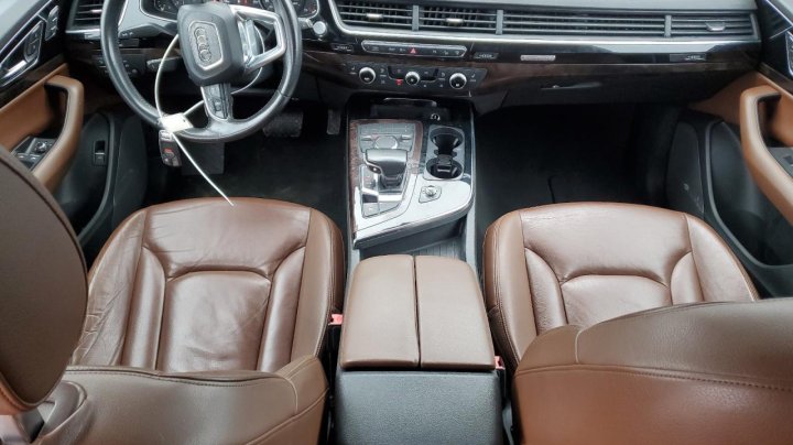 Audi Q7  2017