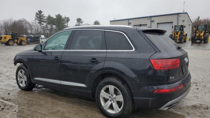 Audi Q7  2017