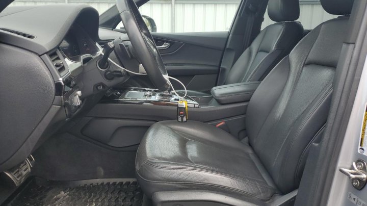 Audi Q7  2017