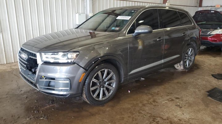 Audi Q7  2018