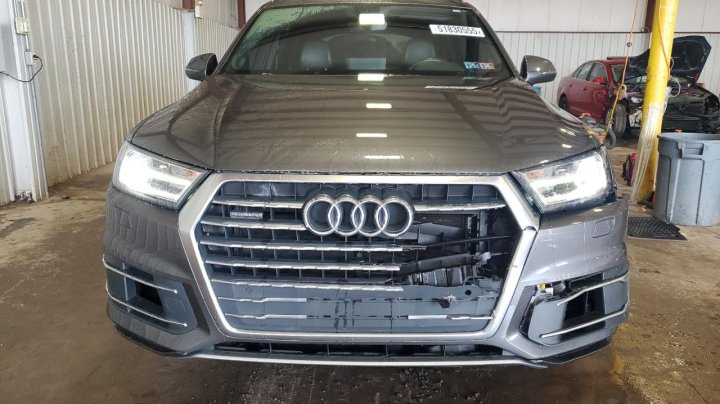 Audi Q7  2018