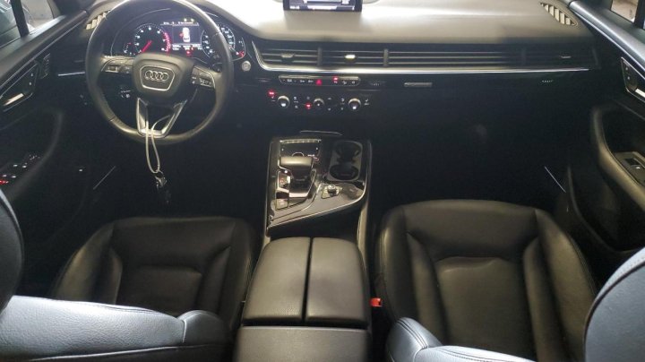 Audi Q7  2018