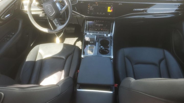 Audi Q7  2021