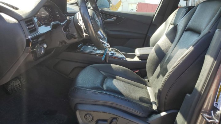 Audi Q7  2017