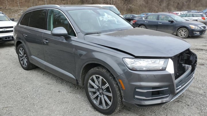 Audi Q7  2019