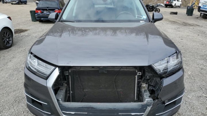 Audi Q7  2019