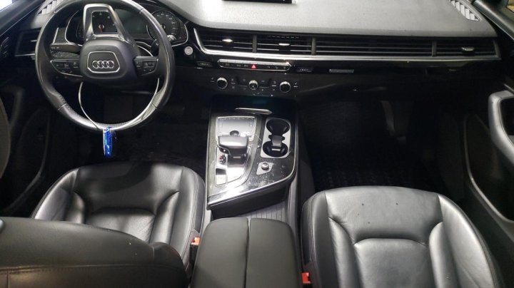 Audi Q7  2017