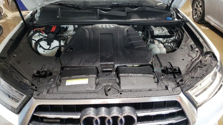 Audi Q7  2017