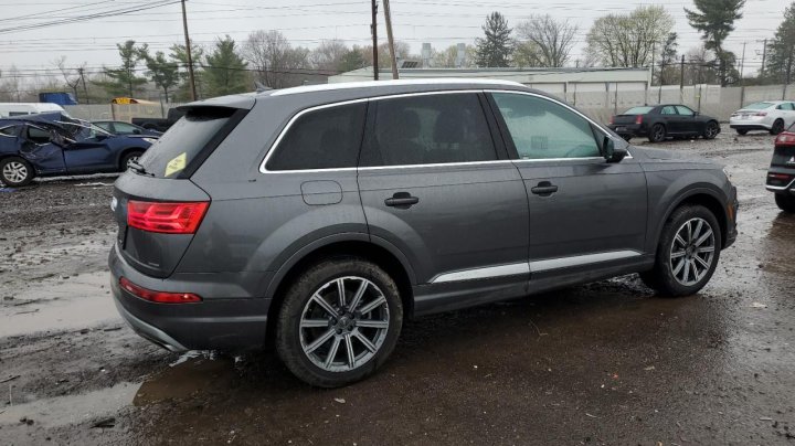Audi Q7  2019