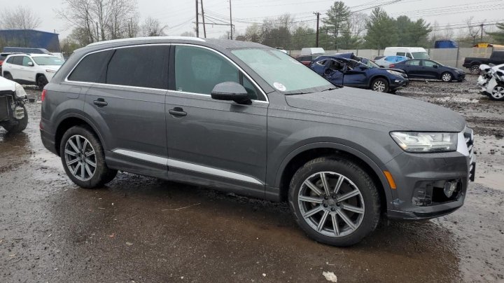 Audi Q7  2019