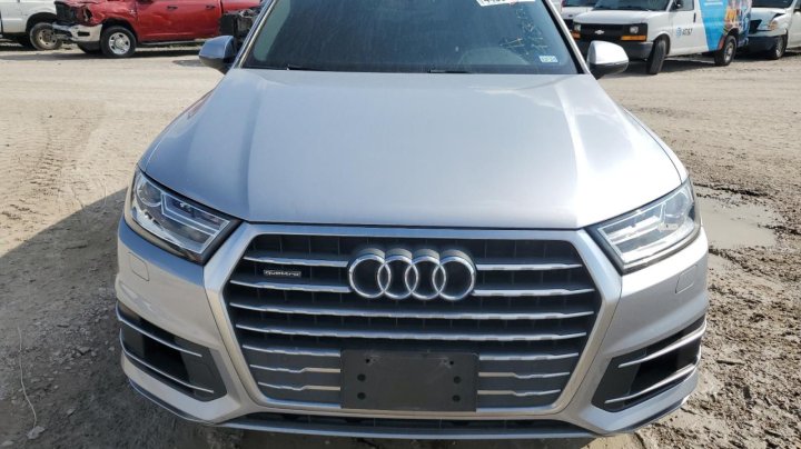Audi Q7 PREMIUM 2019