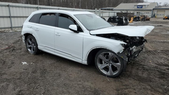 Audi Q7 PRESTIGE 2021