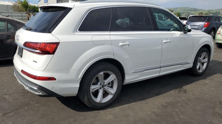 Audi Q7 PREMIUM 2021
