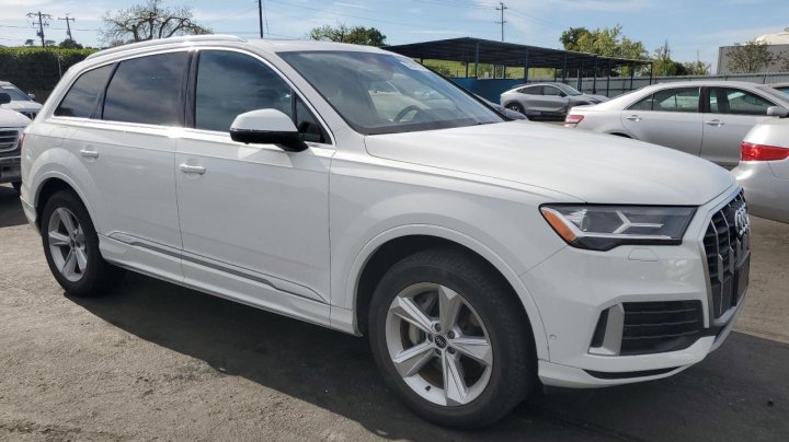 Audi Q7 PREMIUM 2021