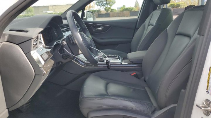 Audi Q7 PREMIUM 2021