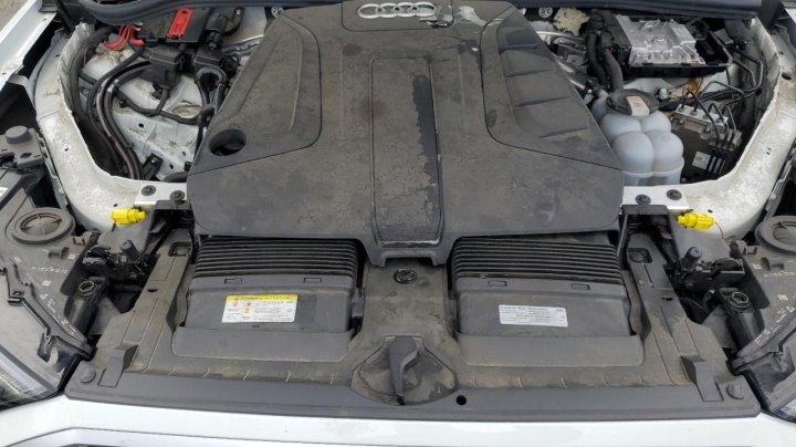 Audi Q7 PREMIUM 2021