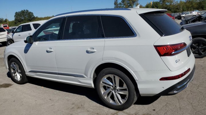 Audi Q7 PREMIUM 2023
