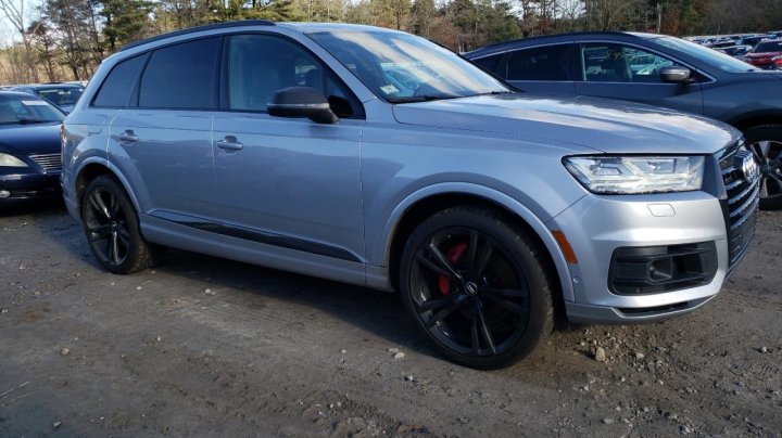 Audi Q7  2019