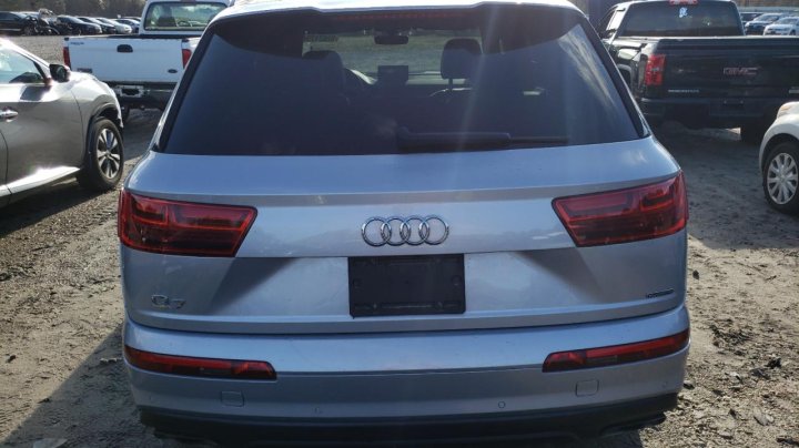 Audi Q7  2019