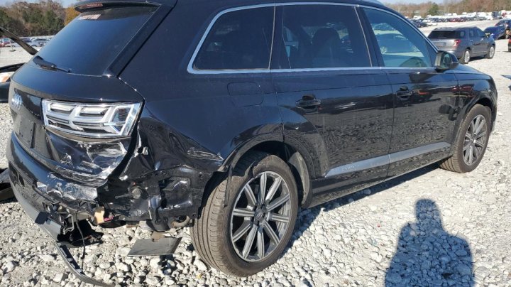 Audi Q7  2019