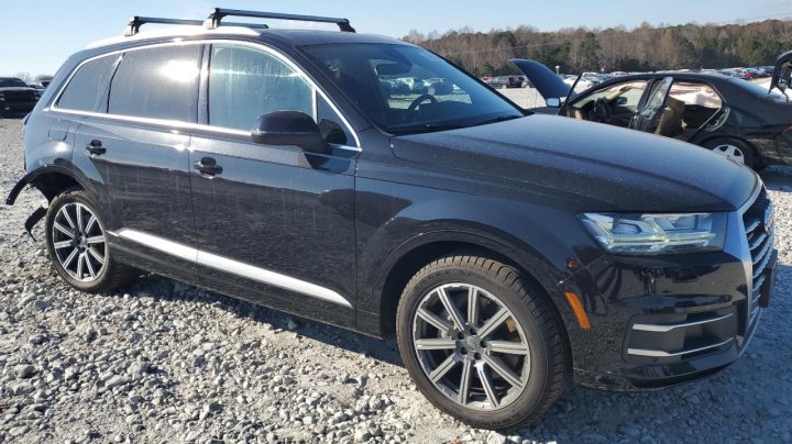 Audi Q7  2019