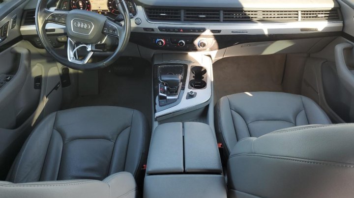 Audi Q7  2019
