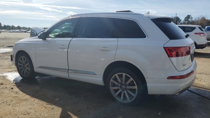 Audi Q7  2019