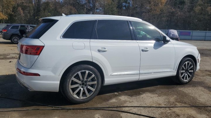 Audi Q7  2019