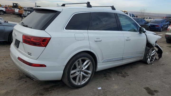 Audi Q7  2017