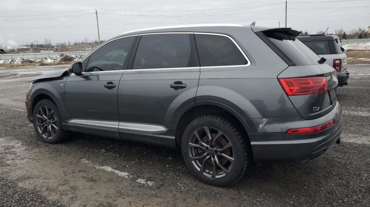 Audi Q7  2017