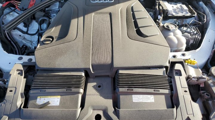 Audi Q7  2023